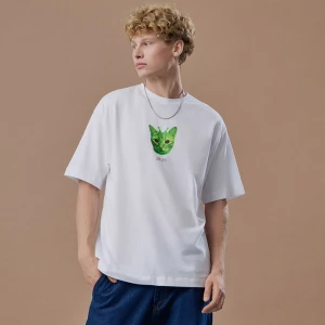 Kremowa koszulka z nadrukiem zielonego kota House