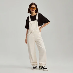 Kremowe ogrodniczki z luźną nogawką House