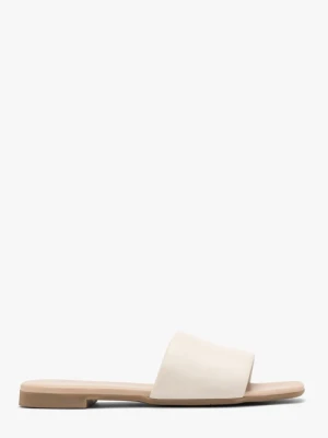 Kremowe płaskie klapki Ryłko