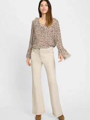 Kremowe spodnie damskie Mona Bootcut z ozdobnymi szwami – Designer Choice Olsen