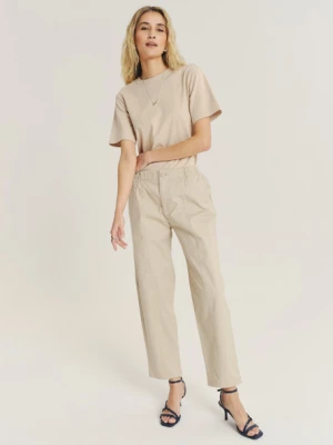 Kremowe spodnie z komfortową gumką w talii Greenpoint