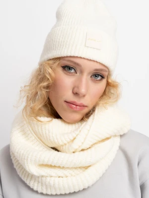 Kremowy komin z dodatkiem wełny Reporter