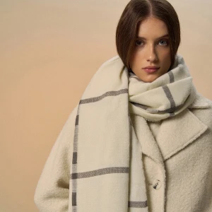 Kremowy szalik w szarą kratę House