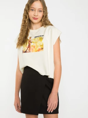 Kremowy szeroki t-shirt z nadrukiem z surykatką