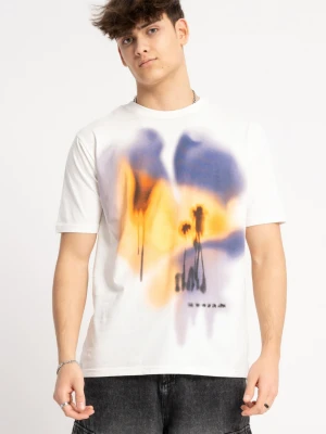 Kremowy t-shirt z autorską grafiką z przodu Reporter Young