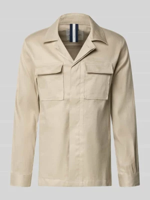 Krój regular fit koszulowa kurtka z mieszanki lnu z kieszeniami na piersi Profuomo