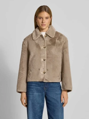 Krój regular fit Kurtka z imitacji futra z wykładanym kołnierzem Model 'NEW CILO' Selected Femme
