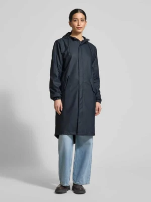 Krój regular fit parka z kapturem Model 'Fishtail' Rains Granatowy