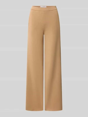 krój regular fit szeroka spodnie z bocznymi wpuszczane kieszenie model 'PALINA' RAFFAELLO ROSSI Camel