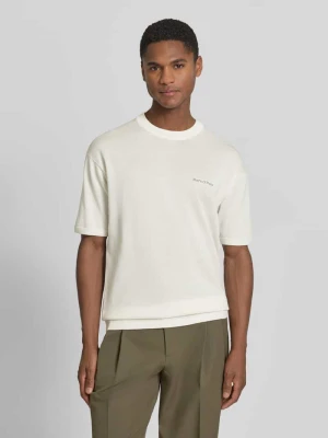 krój regular fit t-shirt z czystej bawełny Marc O'Polo × DFB Travel kolekcja Złamany biały