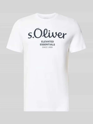 krój regular fit t-shirt z czystej bawełny model 'BASIC TEE BIG LOGO' s.Oliver Biały