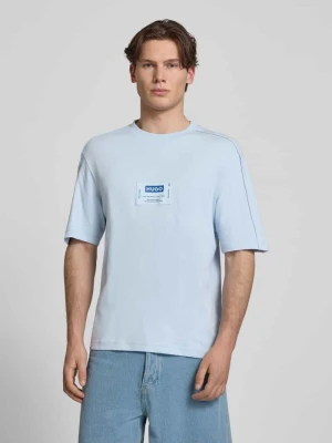 krój regular fit t-shirt z czystej bawełny model 'NURAZTI' Hugo Blue