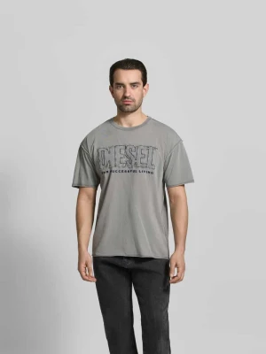 Krój regular fit T-shirt z detal z logo Diesel Średnioszary