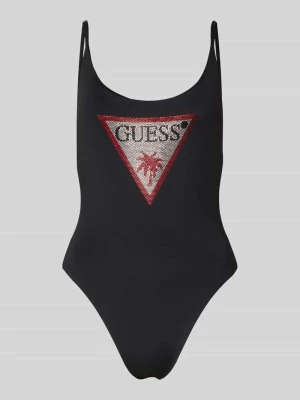 kroj slim fit kostium kąpielowy z obszyciem z kamieni stras Guess Czarny