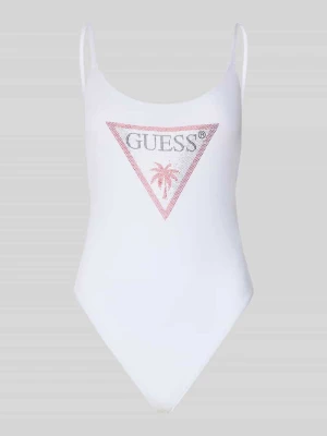 kroj slim fit kostium kąpielowy z obszyciem z kamieni stras Guess Biały