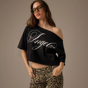 Krótka czarna koszulka z nadrukiem Angelic House