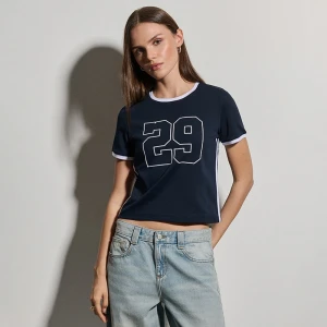 Krótka granatowa koszulka z nadrukiem 29 House