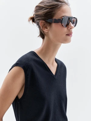 Krótka Kamizelka Z Mieszanki Wełny Z Dekoltem W Serek - Granatowy - - Massimo Dutti - Female