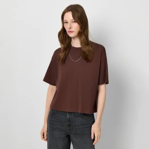 Krótka koszulka oversize brązowa House