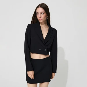 Krótka marynarka z guzikami czarna House