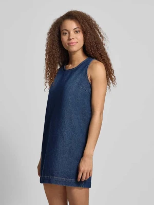 Krótka sukienka jeansowa z okrągłym dekoltem REVIEW