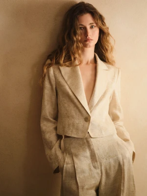 Krótka żakardowa marynarka o taliowanym kroju TARANKO