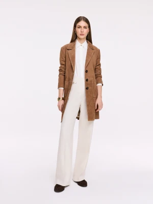 Krótki karmelowy płaszcz z zamszu TARANKO