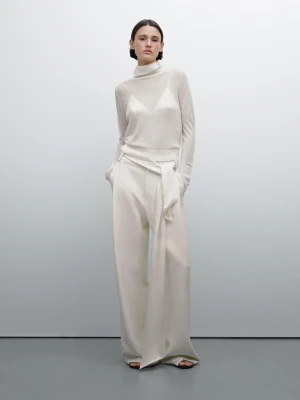 Krótki Luźny Sweter Z Dzianiny − Studio - Surowy - - Massimo Dutti - Kobieta