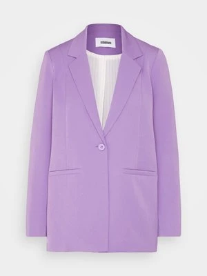 Krótki płaszcz Minimum