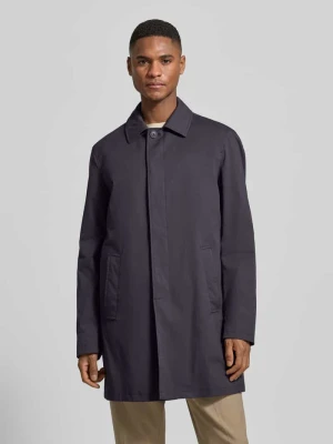 Krótki płaszcz z wpuszczanymi kieszeniami Bugatti