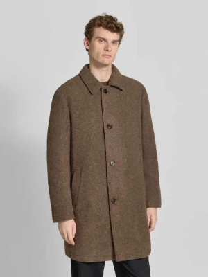 Krótki płaszcz z wykładanym kołnierzem i listwą guzikową MCNEAL