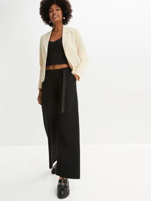 Krótki żakiet z kieszeniami z patkami bonprix