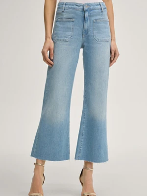 Krótkie dżinsy rozszerzane Elea w kolorze jasnoniebieskim, sprane Joop