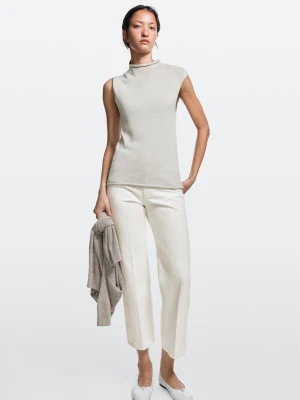 Krótkie Jeansy Flare Ze Średnim Stanem - Biały Złamany - Massimo Dutti - Female