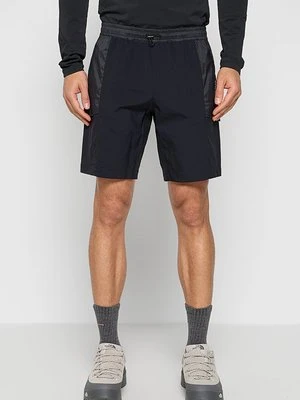 Krótkie spodenki sportowe Colmar