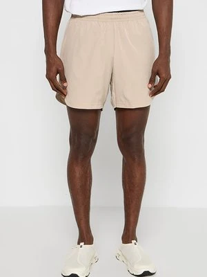 Krótkie spodenki sportowe EA7 Emporio Armani
