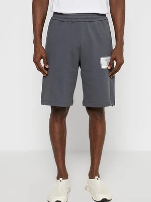 Krótkie spodenki sportowe EA7 Emporio Armani