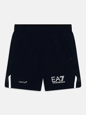 Krótkie spodenki sportowe EA7 Emporio Armani