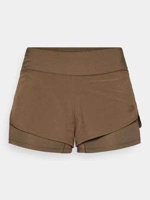 Krótkie spodenki sportowe Lotto