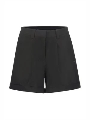 Krótkie spodenki sportowe LUHTA