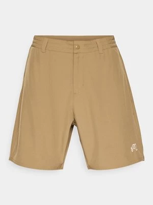 Krótkie spodenki sportowe Malbon