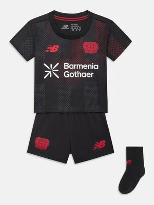 Krótkie spodenki sportowe New Balance