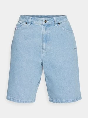 Krótkie spodenki sportowe new era