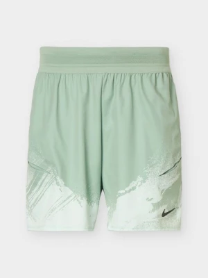 Krótkie spodenki sportowe Nike jasnozielony