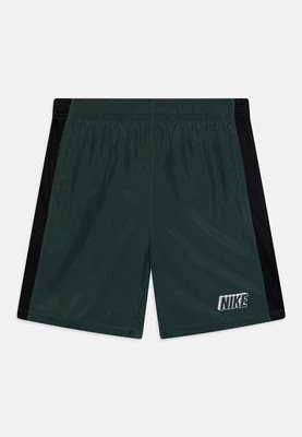 Krótkie spodenki sportowe Nike Performance