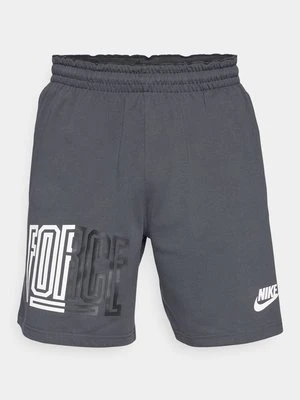Krótkie spodenki sportowe Nike Performance