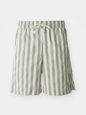 Krótkie spodenki sportowe Nike Performance