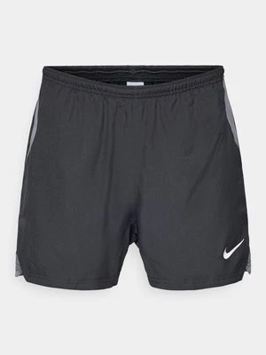 Krótkie spodenki sportowe Nike czarny