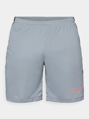 Krótkie spodenki sportowe Nike szary
