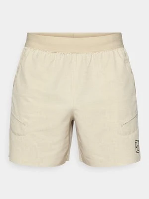 Krótkie spodenki sportowe Nike khaki